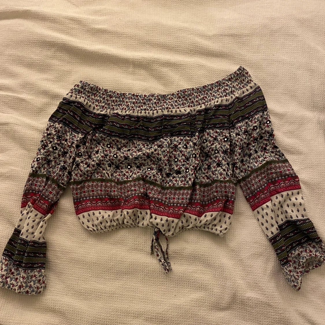 Off shoulder tröja S