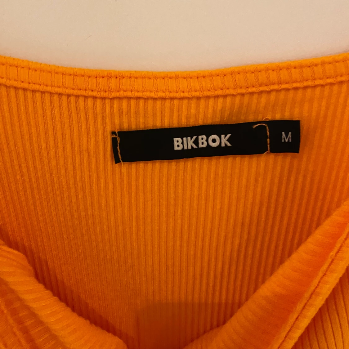 Bikbok klänning i storlek M  - 90