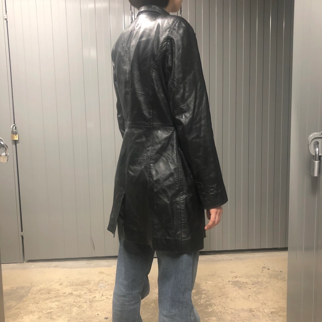 Svart skinnrock - 90