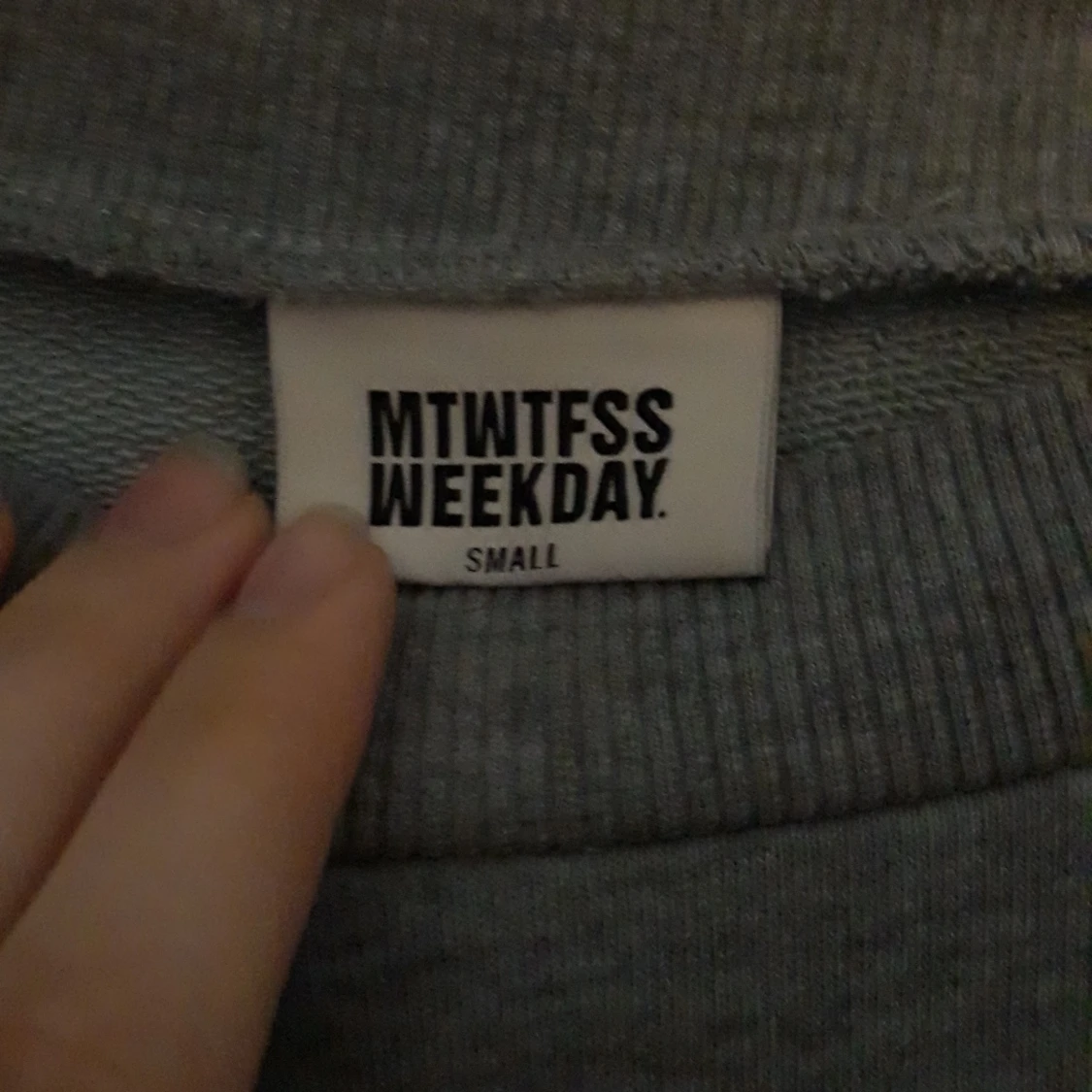 Weekday semester grå - 91