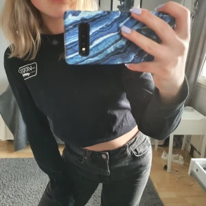 Vans tröja - Fin tröja ifrån vans, väl använd men i fint skick. Frakt ingår!