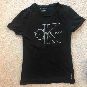  - Tröja i fint skick