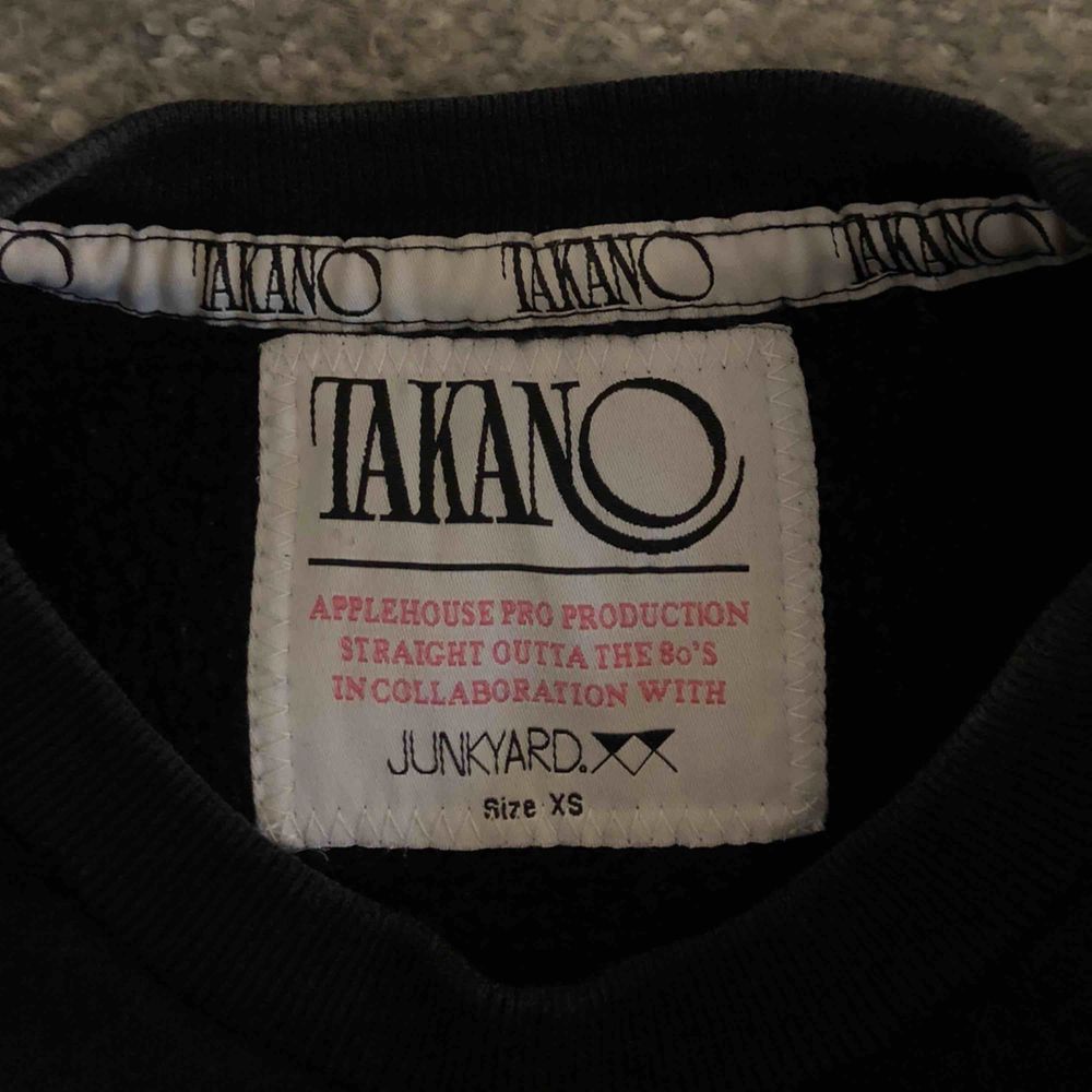 Oversized sweatshirt från Takano x Junkyard 😍😍 Knappt använd, jättefint skick. Fraktkostnad: 66kr. Huvtröjor & Träningströjor.