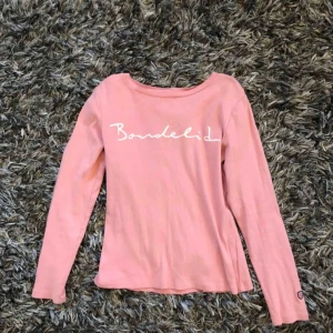  - Rosa Bondelid tröja i storlek Xs Köparen står för frakten 
