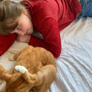  - Jättesöt vintage blus i bra skick, skulle säga att den passar typ S och M. Fri frakt!