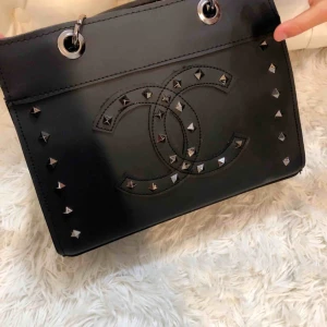  - helt ny väska för 450kr 