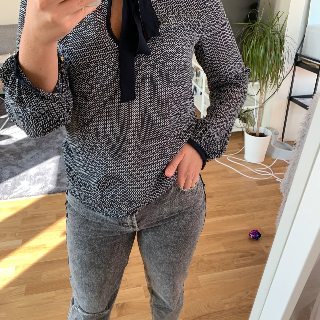 Blus från Lindex. Storlek 34