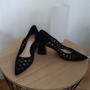 Zara klackar  - Väldigt bekväma