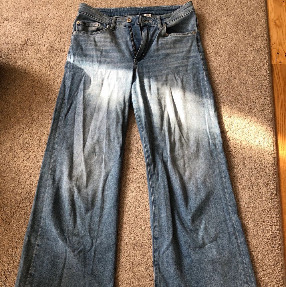 ”Min jeans” men väldigt vida ankel längd på mig some 170!. Jeans & Byxor.