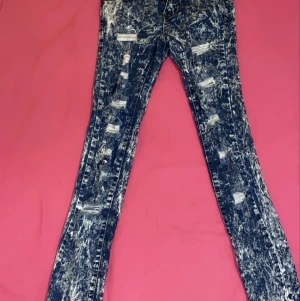 Pants  - Bleach  High waisted jeans   Size : 3   Fit just right, they are extremely stretchy  Material: 100% polyester