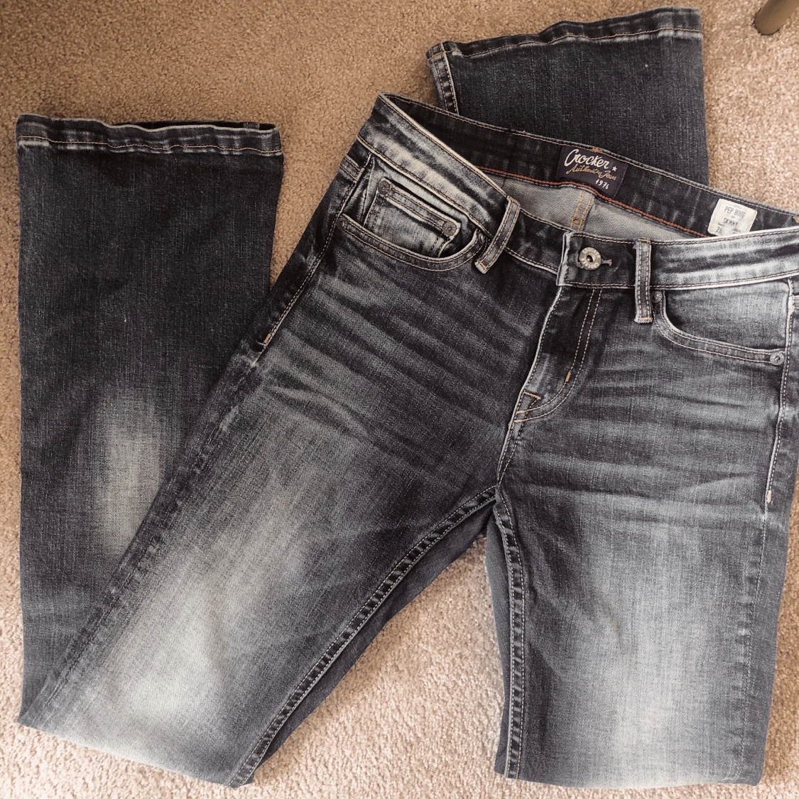 Bootcut jeans 90 kr 