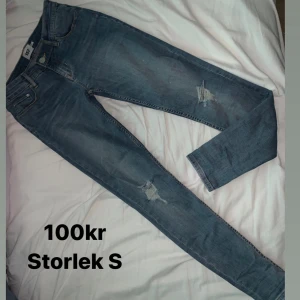 Snygga jeans  - Snygga jeans som sitter fint 