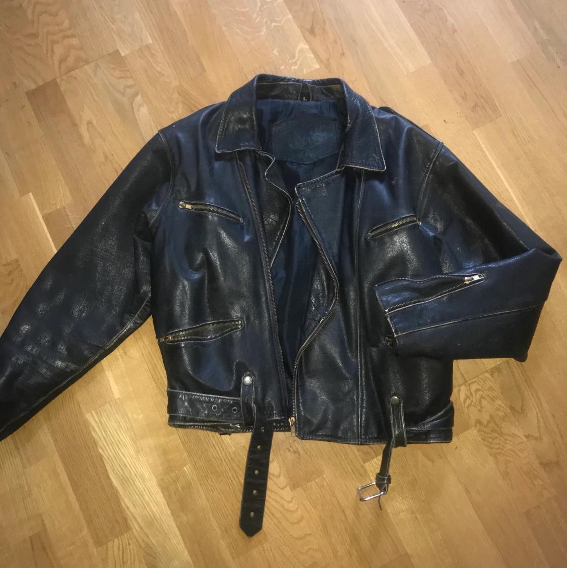 90tal skinnjacka