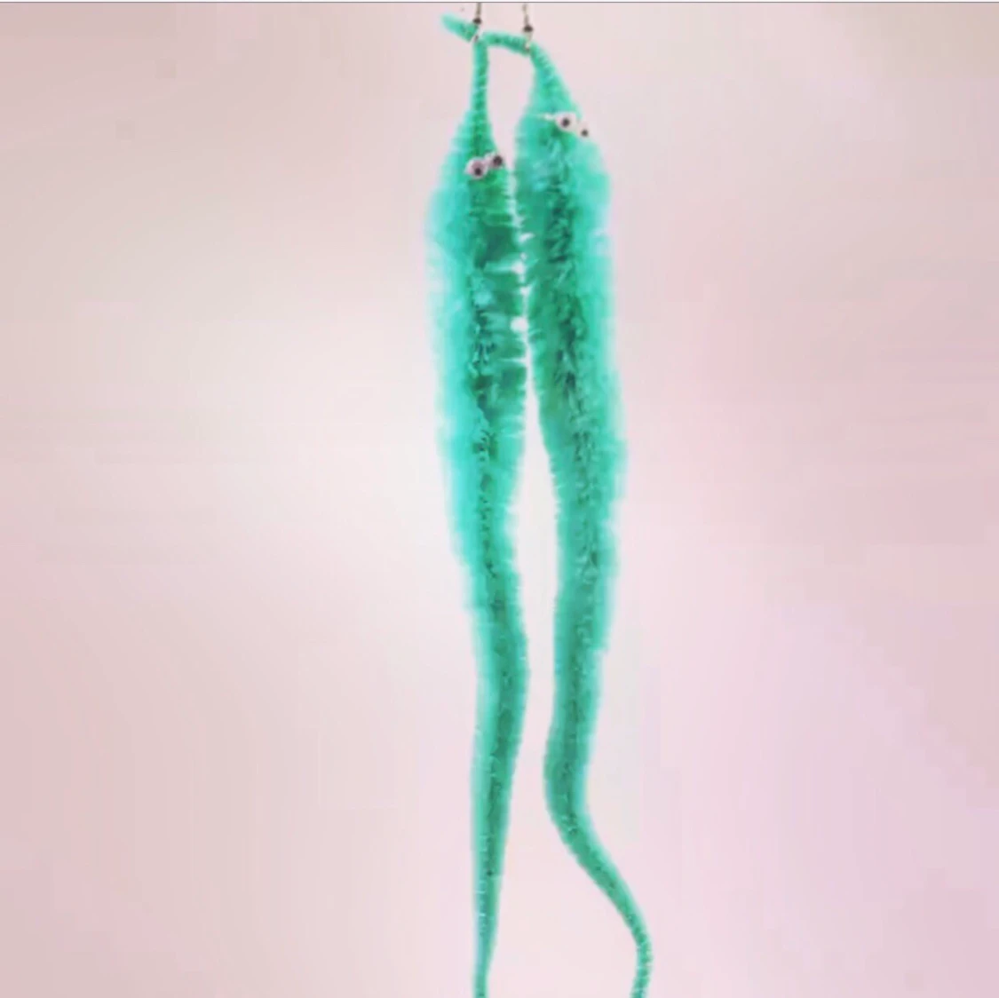 NYA🐛🌈🐛🌈🐛🌈🐛🌈🐛 ÖRHÄNGEN MASKAR FÄRGEN TURKOS 🌈🐛🌈🐛🌈🐛😌 - 90