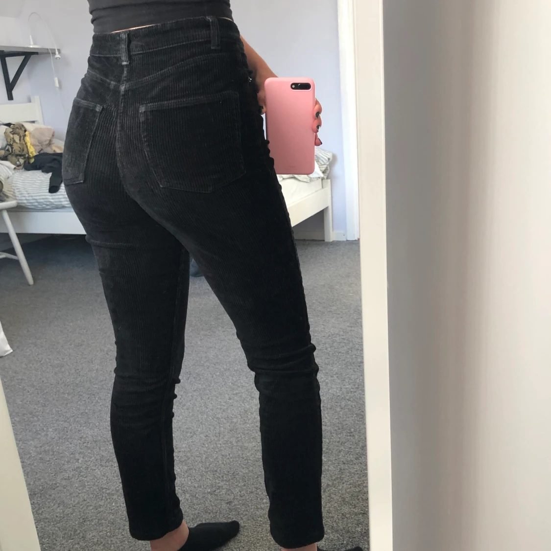 Svarta corduroy byxor - 90