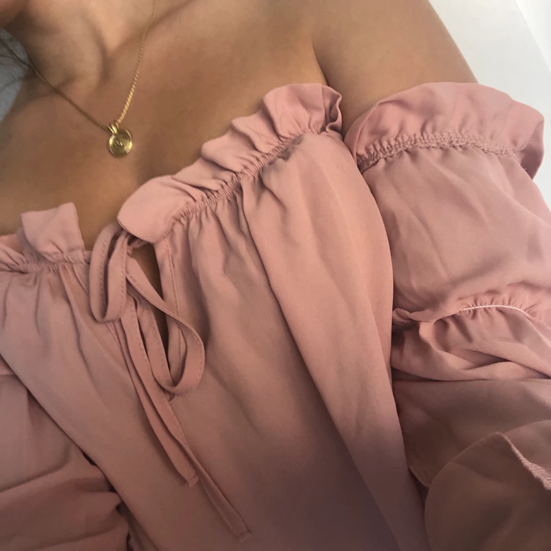 Off shoulder-topp - 91