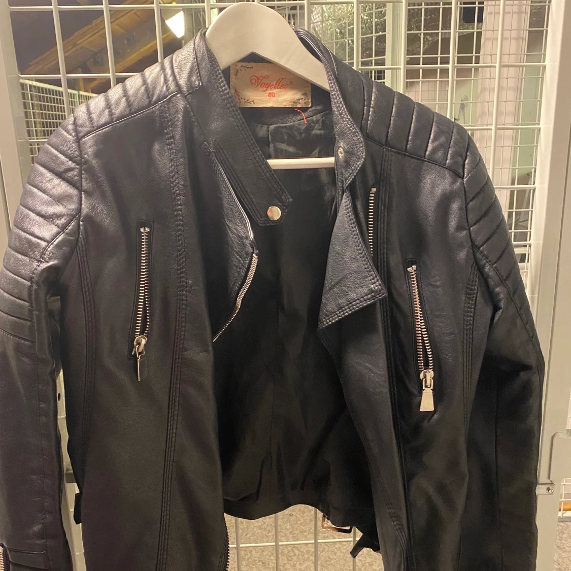 Chiquelle skinnjacka 