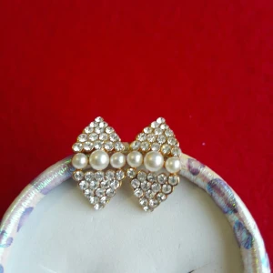 Nytt! Örhänge  - Nytt!