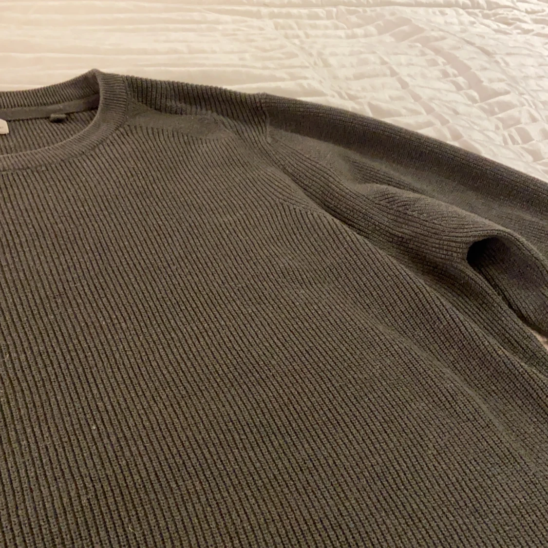 Grön stickad tröja - 91