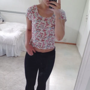  - ♡ Från bikbok
♡ Använd ca 5 gånger
♡ Har swish