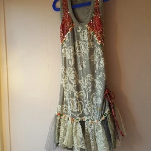  - Tunika Desigual. Bra skick. 