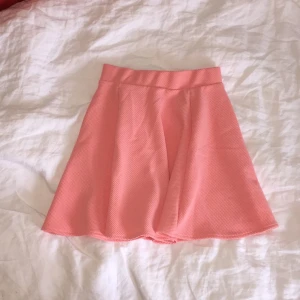  - Midjekjol från Pimkie. Använd endast en gång. 