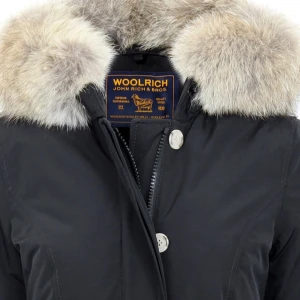  - Woolrich arctic parka storlek XS, dark navy säljes pga felköp. Jackan är oanvänd. Ordinariepris 6500kr.

Jackan finns att hämta i Jönköping eller Stockholm. Köparen står för ev fraktkostnad.