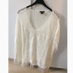  - Fin somrig topp i stl M/L. Passar även mindre storlekar