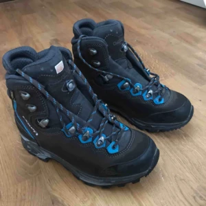  - Hiking shoes, worn just 1 time, bought in Switzerland for 300 Euro 