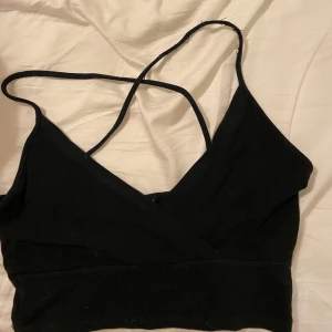 Brandy Melville  - Snygg cropad SMALL