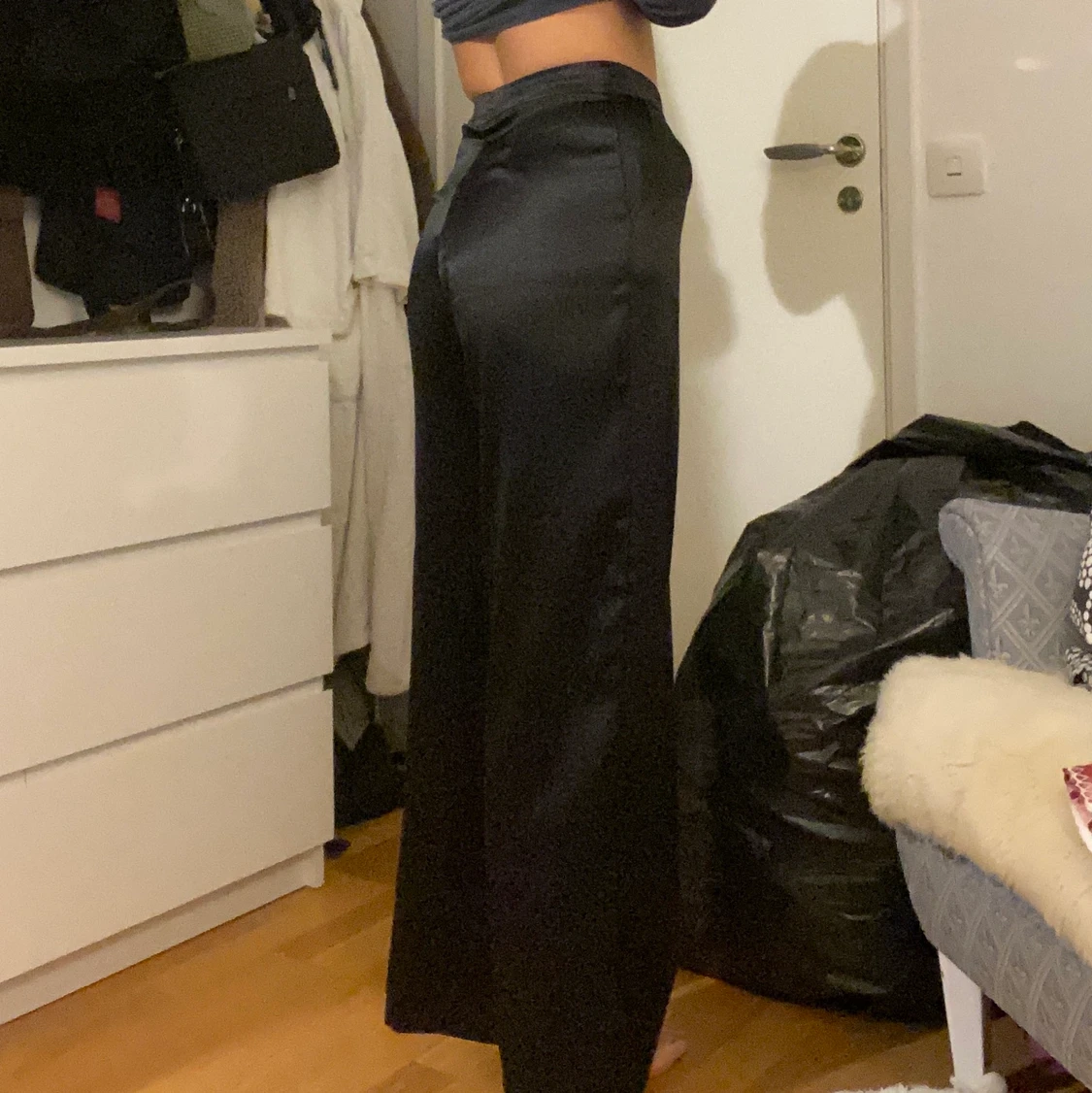 Svarta silkesbyxor - 90