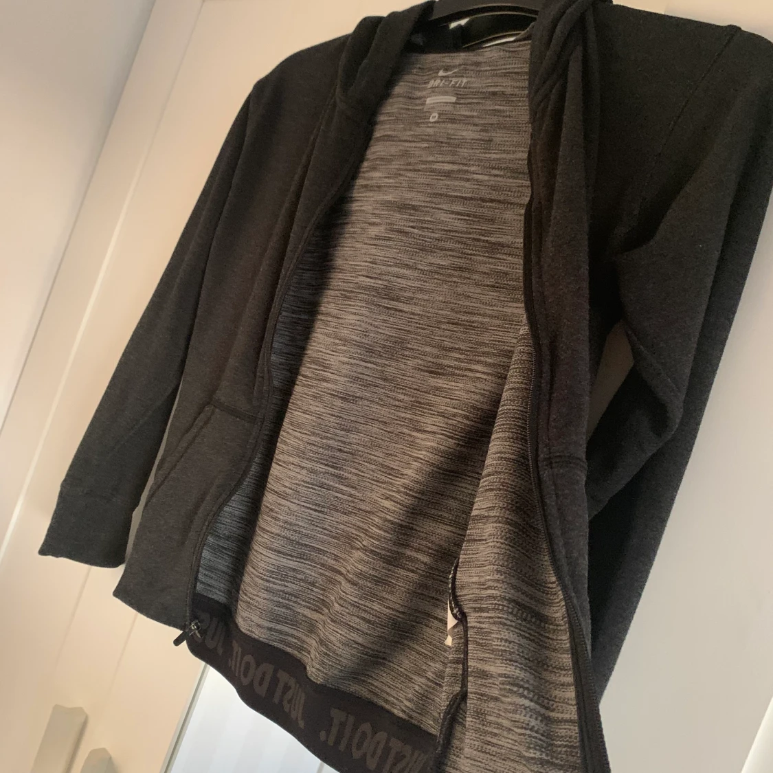 Nike träningskofta - 90