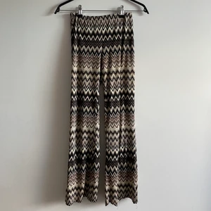 Alice Belle Shoes byxor - Dessa populära byxorna använder jag inte längre. De är i mycket gott skick och användes senast för 2 år sedan. 