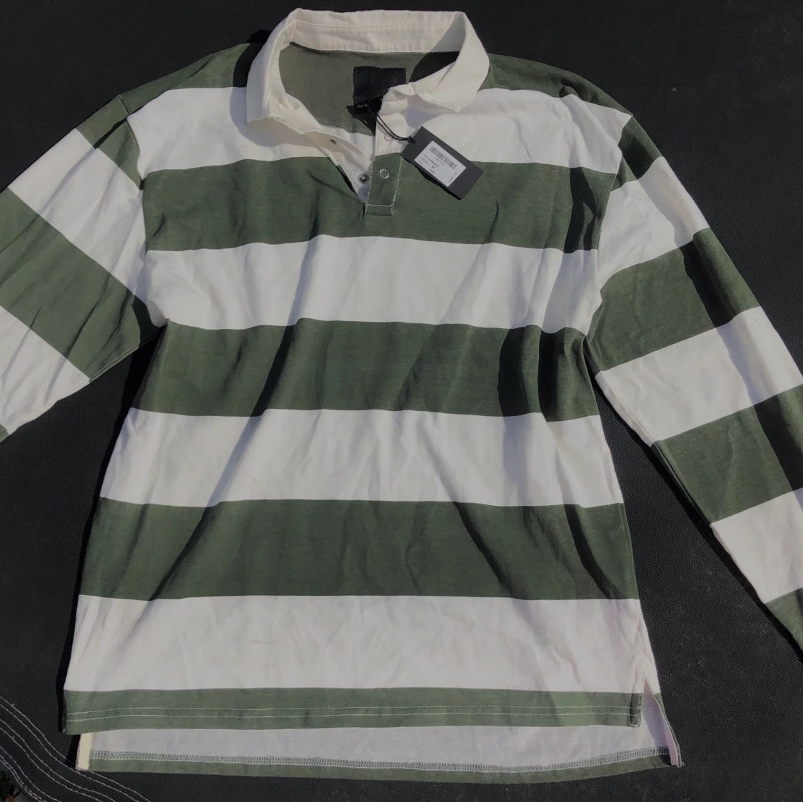 grön & vit randig oversized tröja 