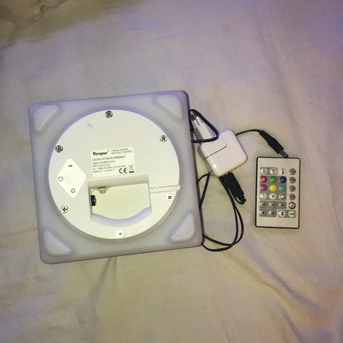 Högtalare med skiftande ljus - 91