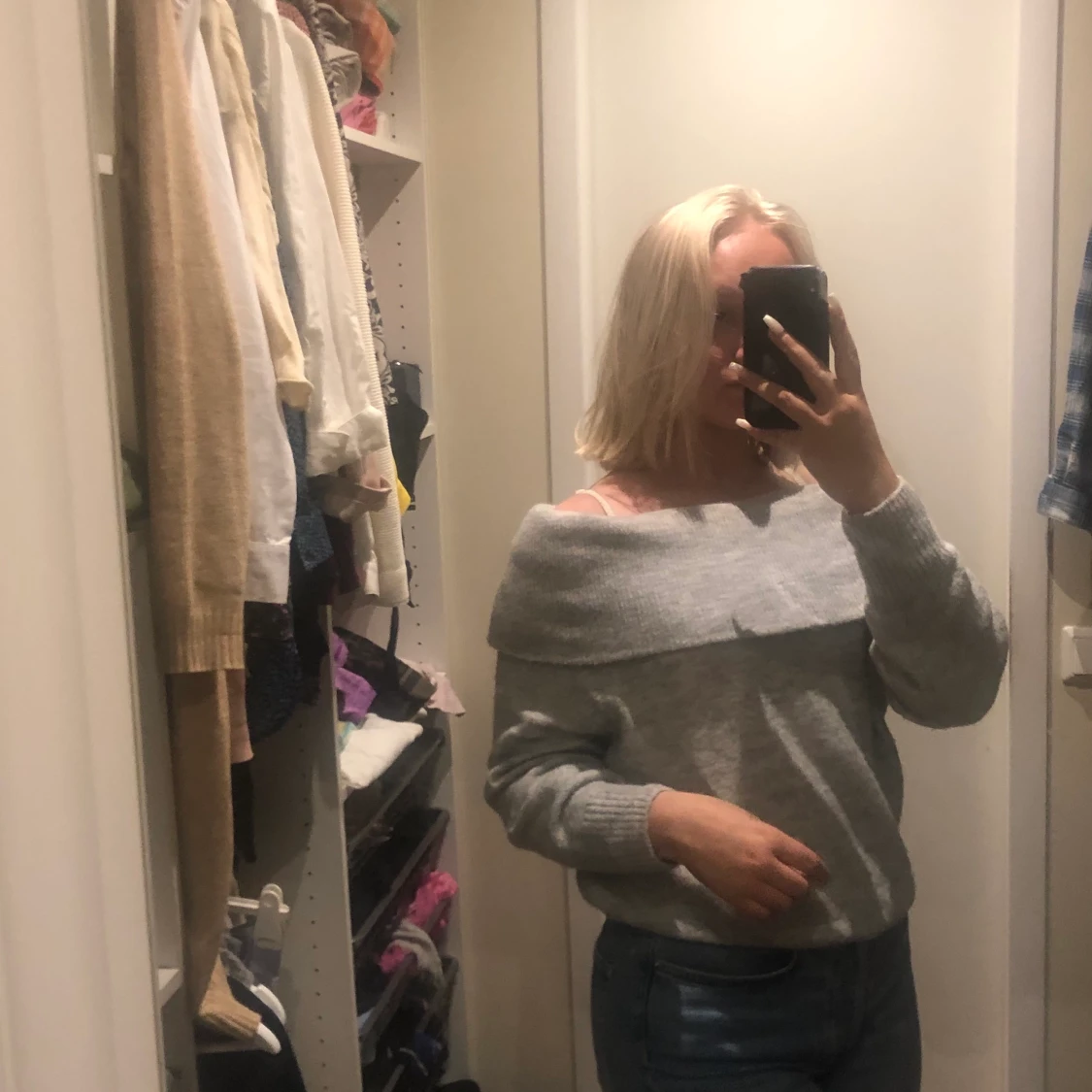 stickad off shoulder tröja  - 90