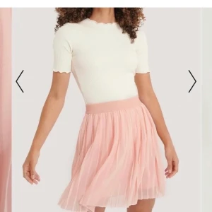 NAKD kjol - Köpt för 350, storlek S. Använd en gång. 