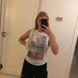  - Basket linne. Inga fläckar. Knappt använt. Betala frakt själv