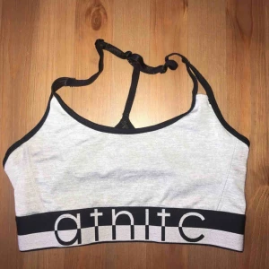  - Sport bh från H&M 