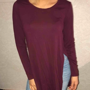  - Jättefin lila tröja! 