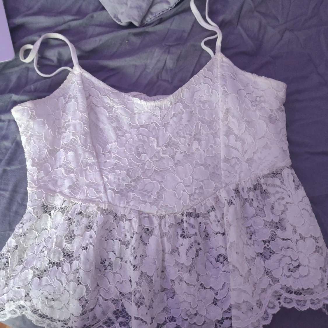 Spets topp från Bikbok storlek s - 90