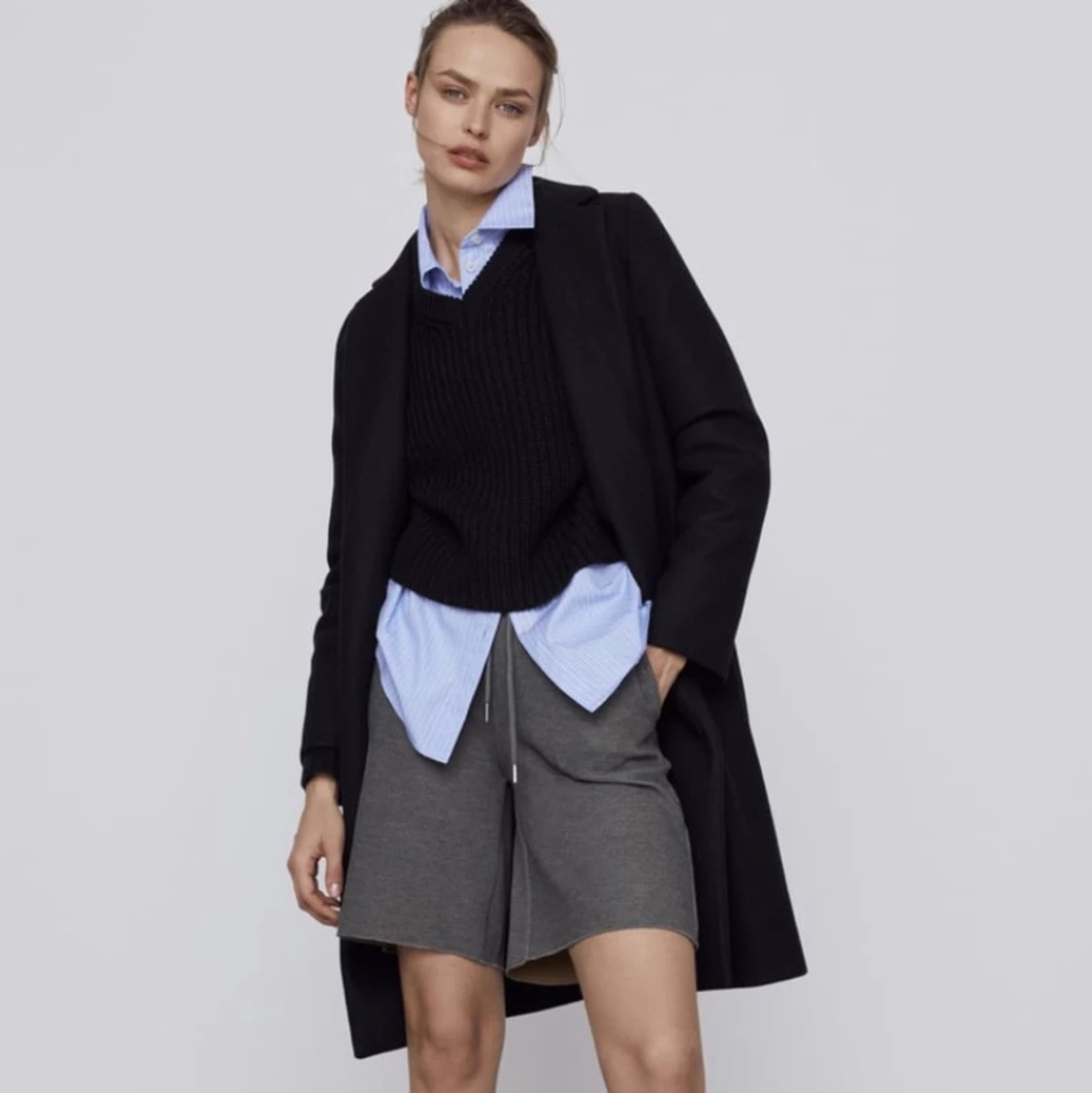 Svart kappa från Zara storlek M