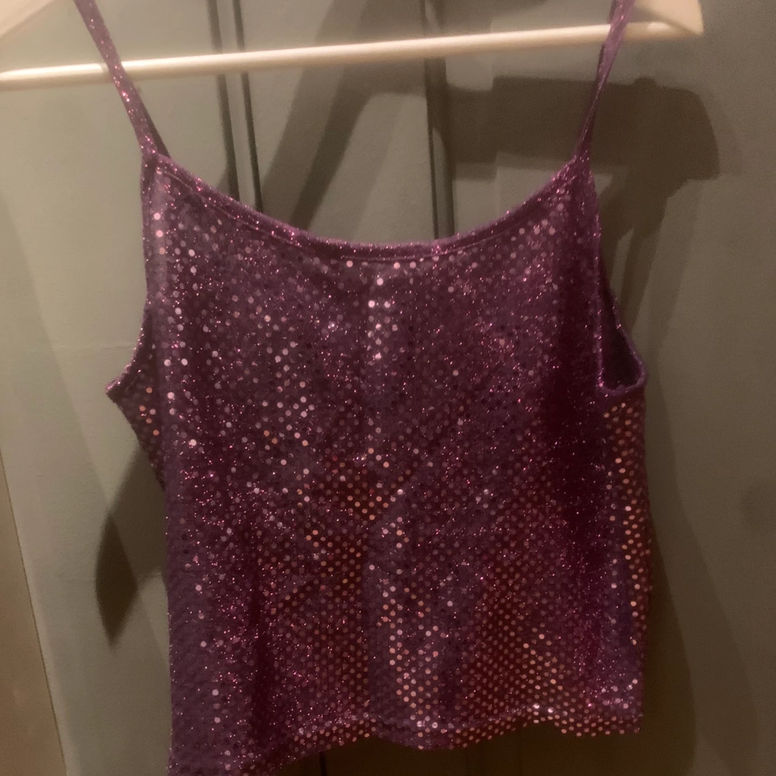 Glittrigt linne  - 90