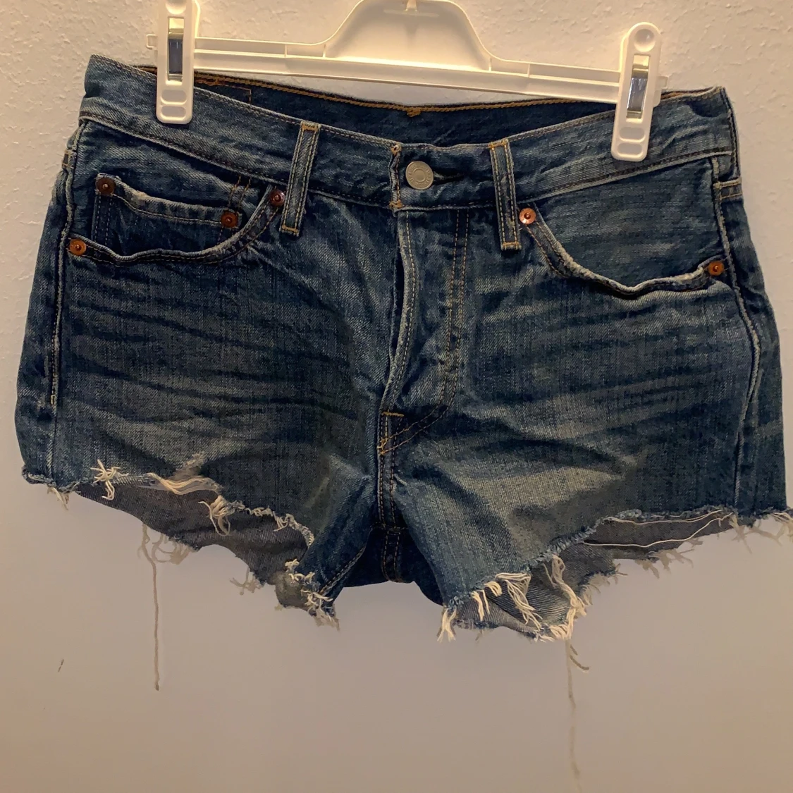 Levis shorts  - 90