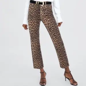 Aldrig använda leopard jeans från Zara