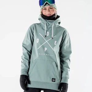 DOPE skidjacka - Säljer min snygga gröna jacka från DOPE då jag köpt en ny! Använd i sammanlagt 2 veckor, så väldigt fräsch och hel på alla sätt! bud på 750kr 💖💜