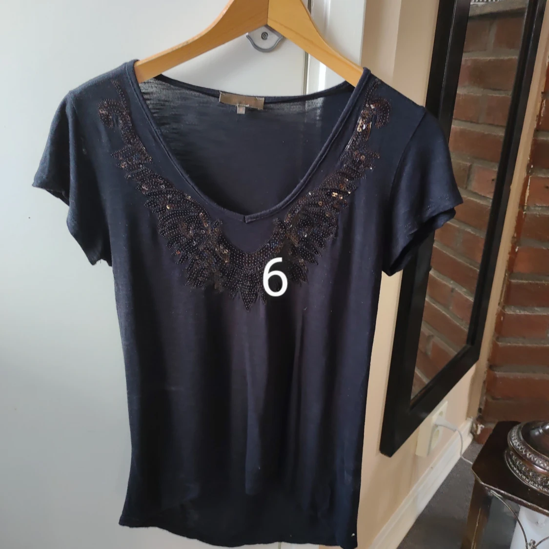 Märkeskläder i bra skick 