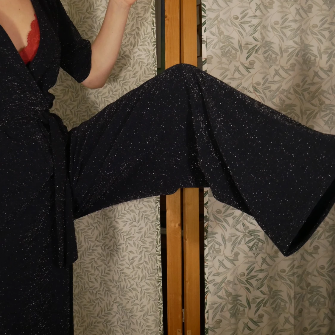 Glittrig byxdress SisterS - 91