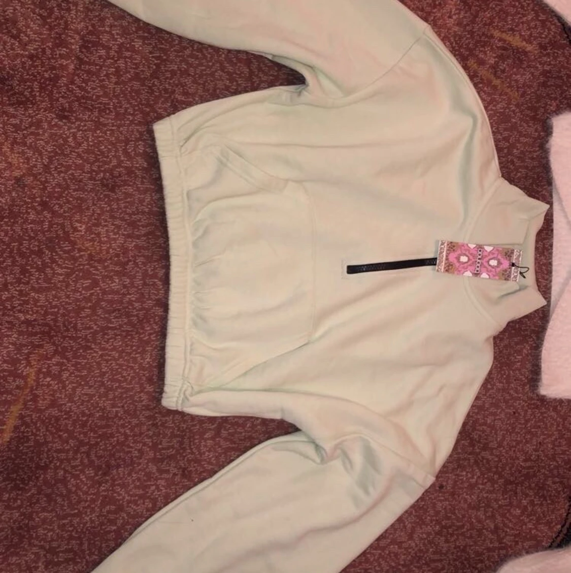 Kofta från Bohoo strl M i färgen ”sage”. Vit tröja one size - 91