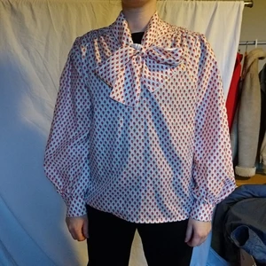 Vintage blus - Så fin vintageblus, passar s-m